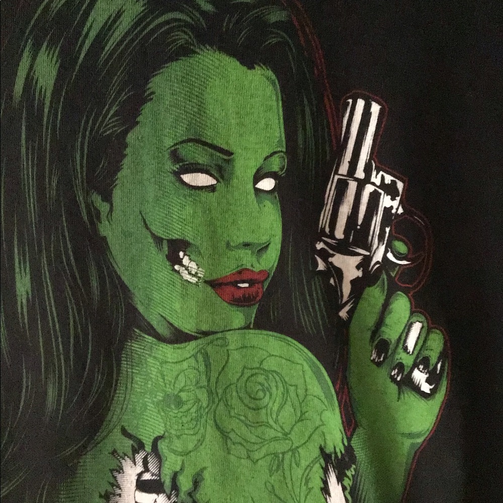 Zombie Tease n Tell - Picture 2 of 10